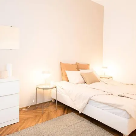 Appartement Visegradi Downtown